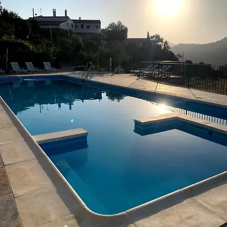Casa rural Reul Alto Cortijos Rurales *